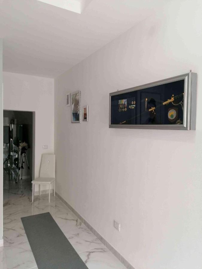 White House * Pulsano